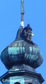 Oprava na kostelní věži