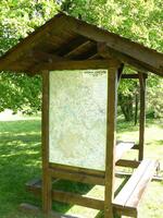 Místo zastavení U výletiště u rybníka Pod Emauzy 2.pohled